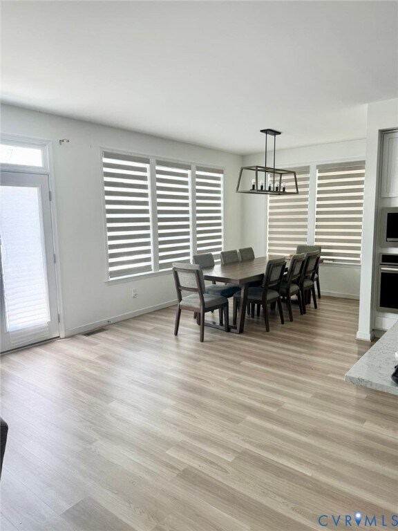 Building Photo - 11719 Roaring River Trl