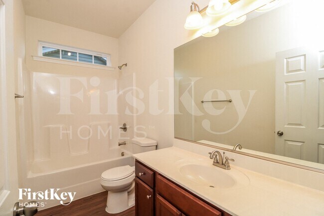 Building Photo - 4086 St Johns St