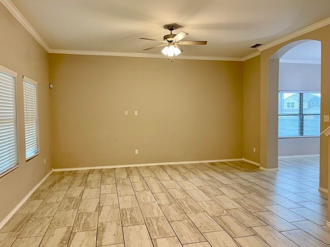 Building Photo - 303 Rockpile Creek Ln