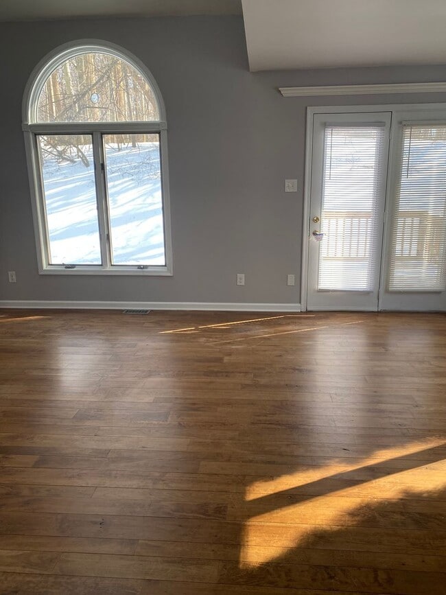 Building Photo - House for Rent in Kennett Square