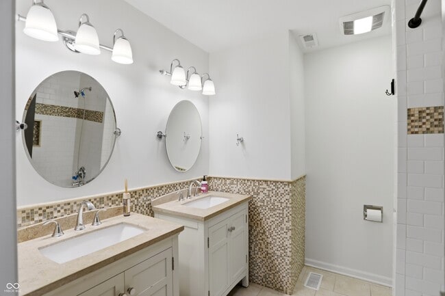 Building Photo - 512 Lexington Blvd