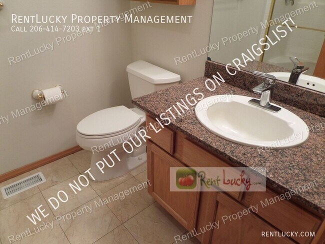 Building Photo - 5039 S 178th St