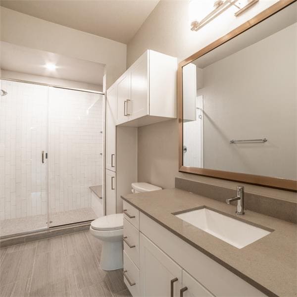 Building Photo - 1300 W 5th St