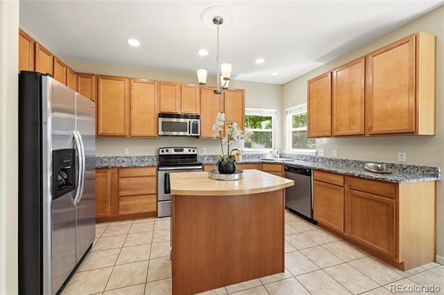 Building Photo - 5504 E Burlington Dr