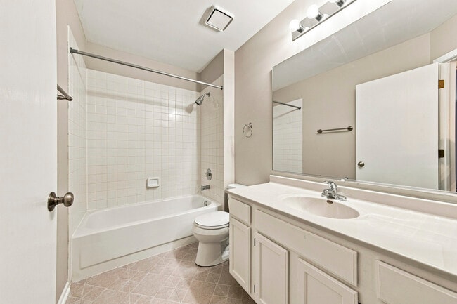 Building Photo - 24 Cedar Grove Ct