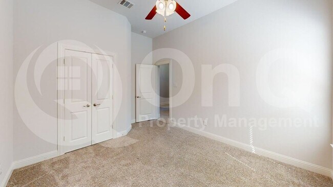 Building Photo - 11001 Brownwood Pl