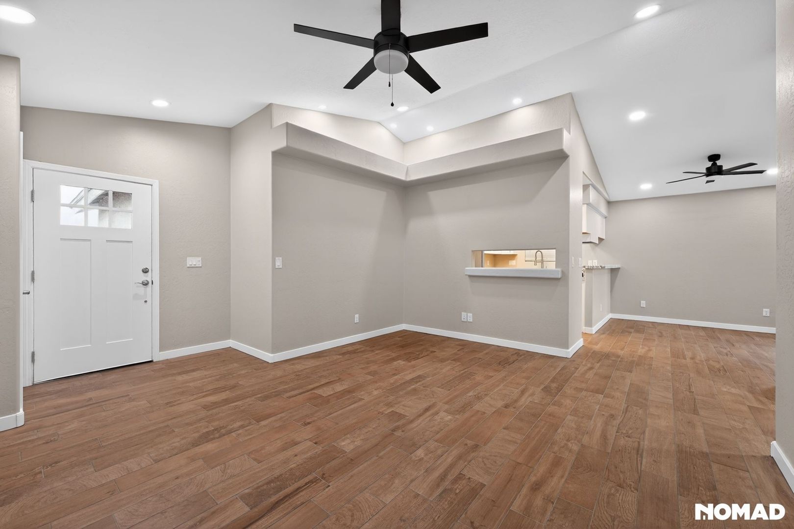 Building Photo - 302 N Cameron St