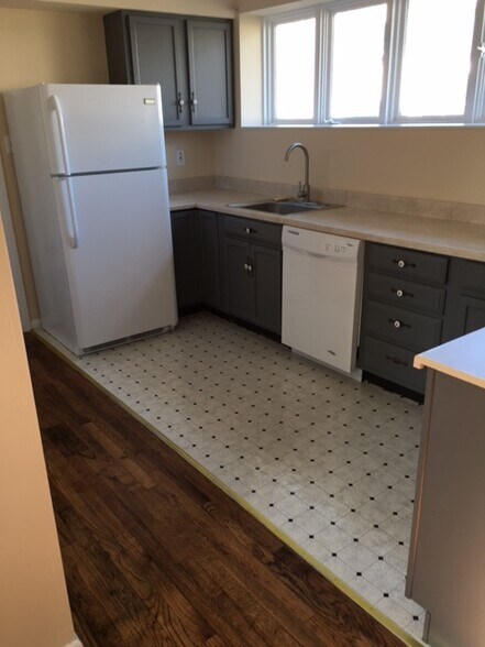 Building Photo - 758 Ashland Ave