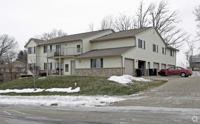 Primary Photo - Dekora Woods Apartments