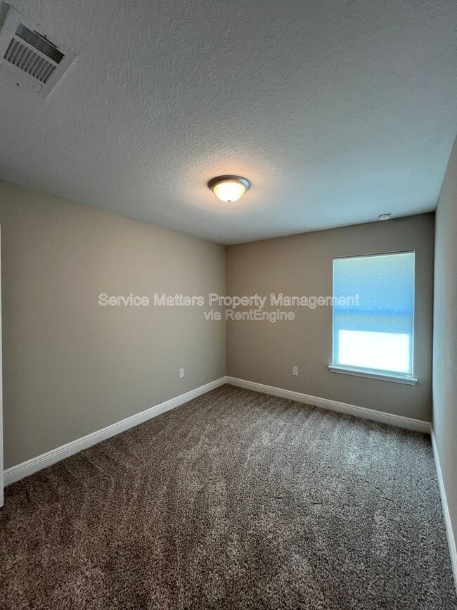 Building Photo - 2965 N 14th Ave
