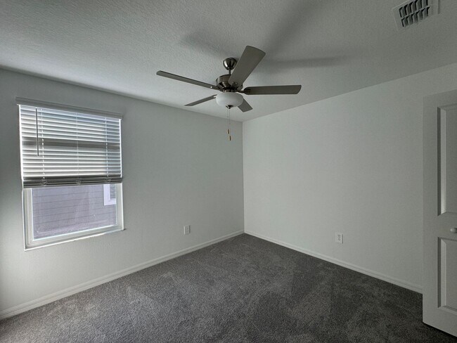 Building Photo - 11661 Radiant Shr Lp
