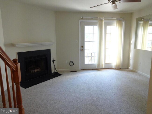 Building Photo - 13115 Quail Creek Ln