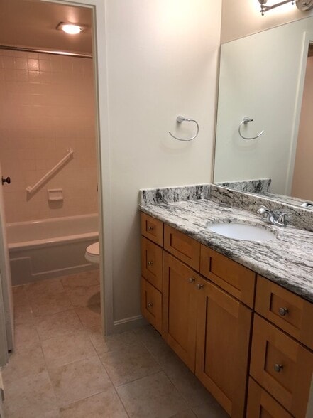 Bathroom - 5300 Columbia Pike