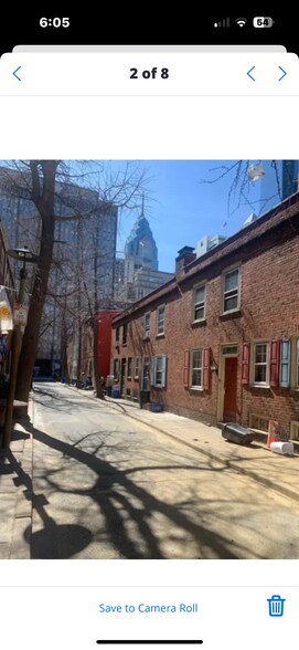 Building Photo - 131 N Mole St