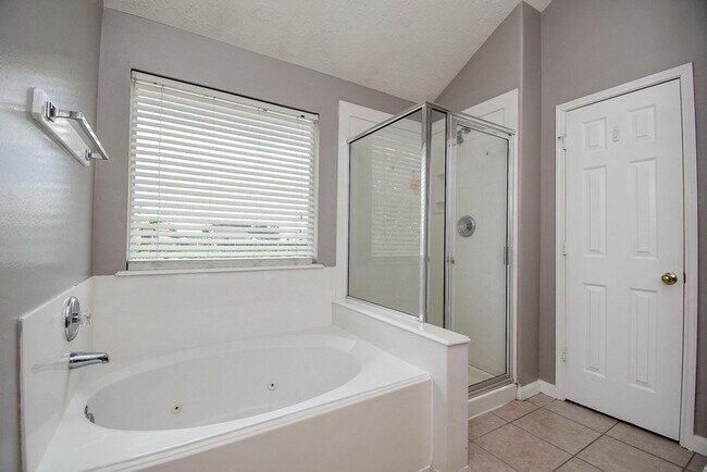 Building Photo - 5611 Carta Valley Ln