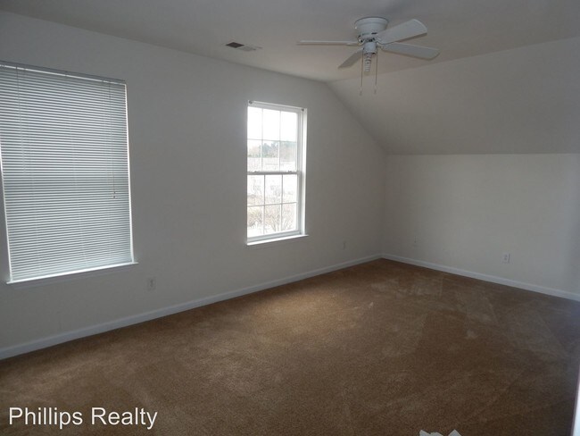 Building Photo - 2416 Hayseed Way