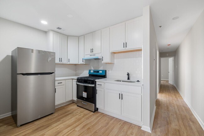 Building Photo - 2602 Ulman Ave