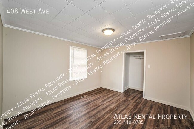 Building Photo - 408 West Ave