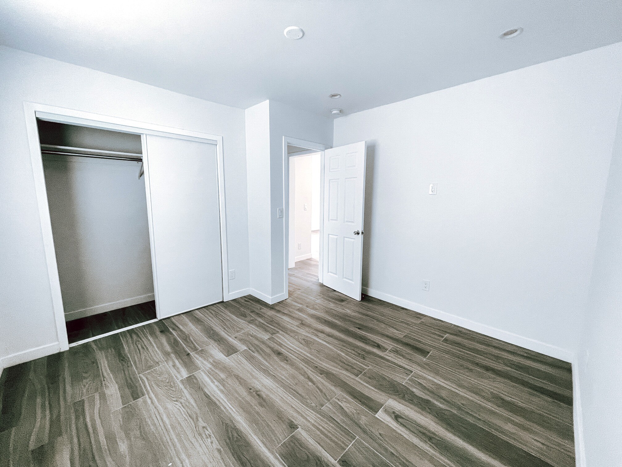 Building Photo - 6002 3rd Ave