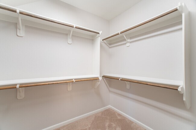 Building Photo - 8 Florentino Vine Pl