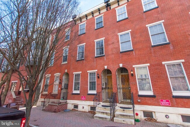 Building Photo - 1814 Christian St