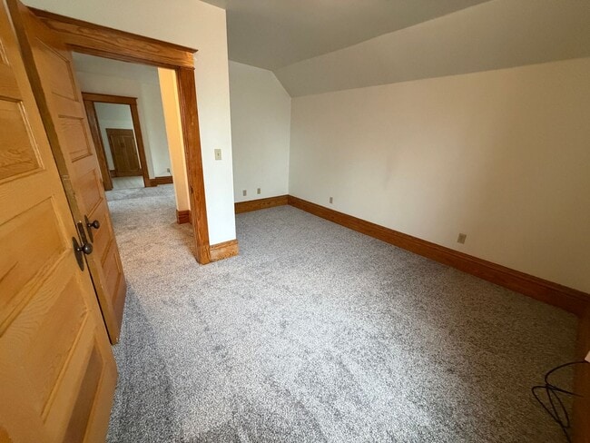 Building Photo - 800 S 9th St