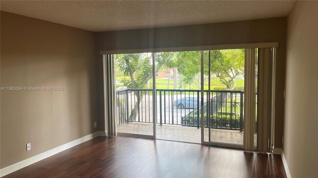 Building Photo - 8781 Wiles Rd