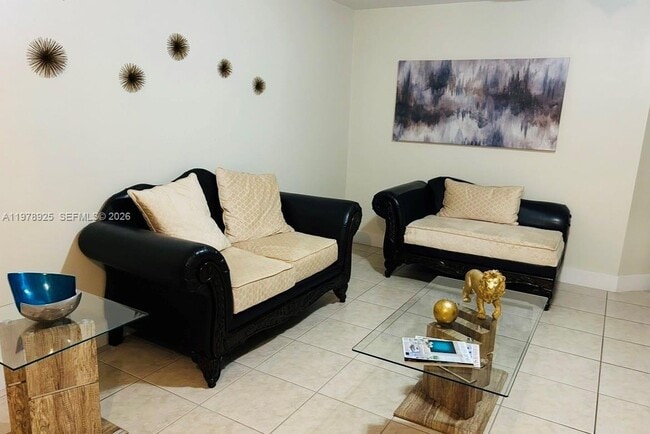 Building Photo - 16390 SW 46th Terrace