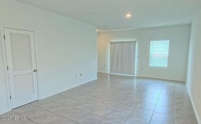 Building Photo - 3994 Haymon Ave