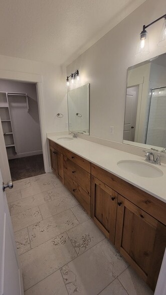 Building Photo - 2112 Redfox Way
