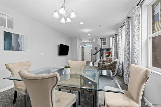 Building Photo - 49645 Hartwick Dr