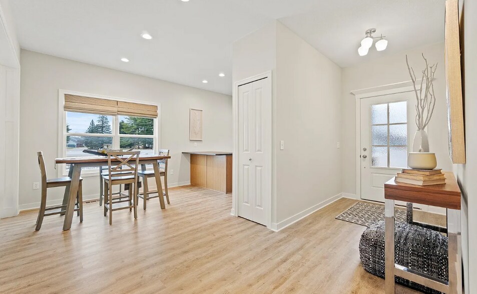 Building Photo - 5310 Copper Horse Trl