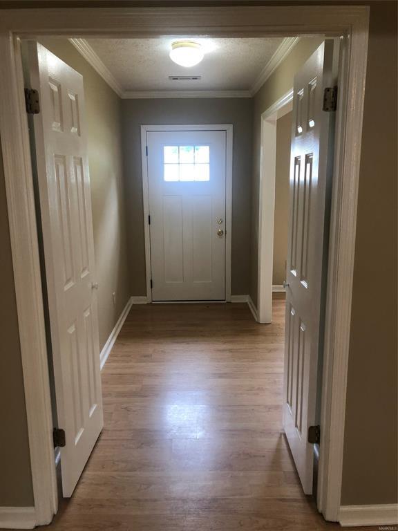 Building Photo - 4145 Johnstown Dr