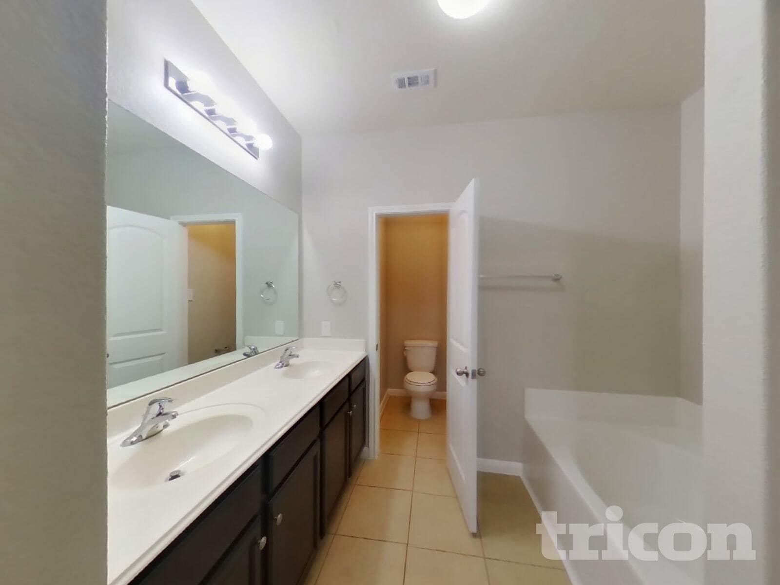 Building Photo - 210 Posey Pass