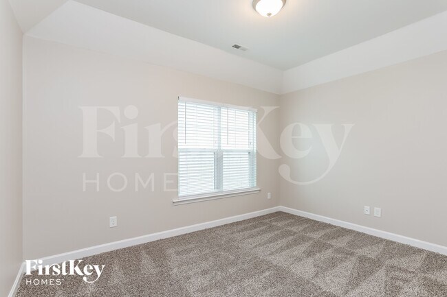 Building Photo - 138 Marsh Creek Dr