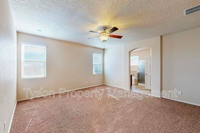 Building Photo - 2621 Cerro Chafo Rd SE