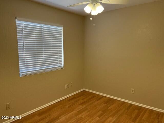 Building Photo - 922 N Pueblo Dr
