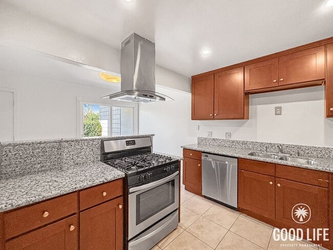 Building Photo - Charming 2BD/2BA Condo in El Cajon W/ A/C, W/D, Front/Back Patio, & Community Pool!