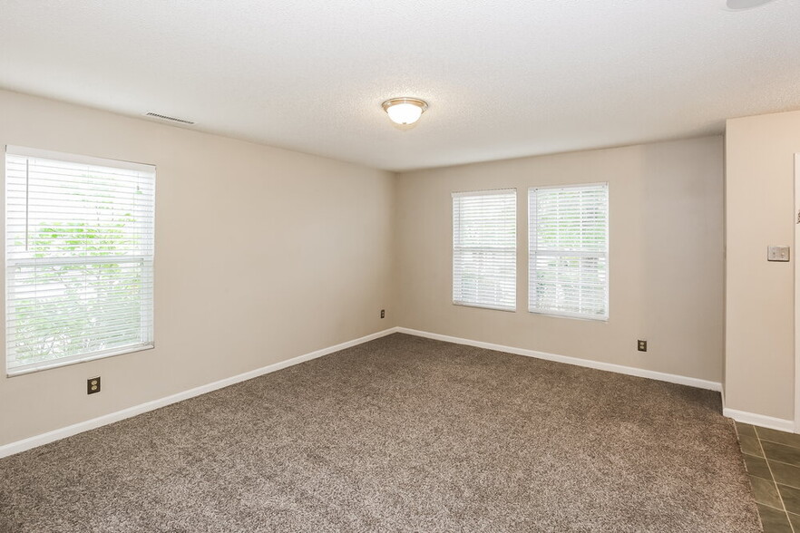 Building Photo - 4580 Kellybrook Dr
