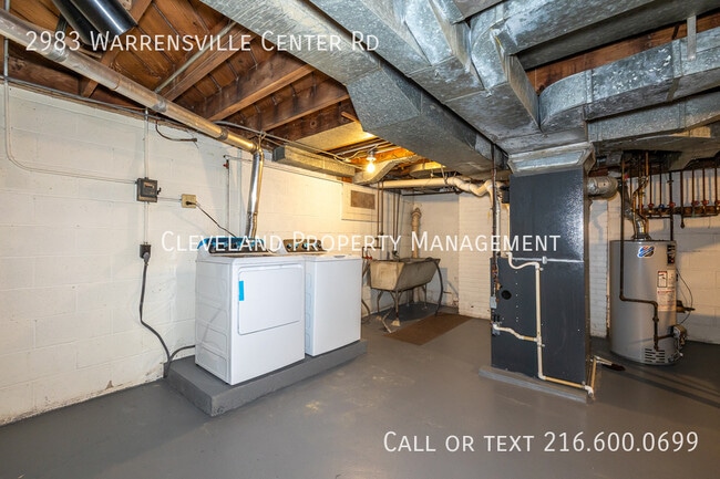 Building Photo - 2983 Warrensville Center Rd