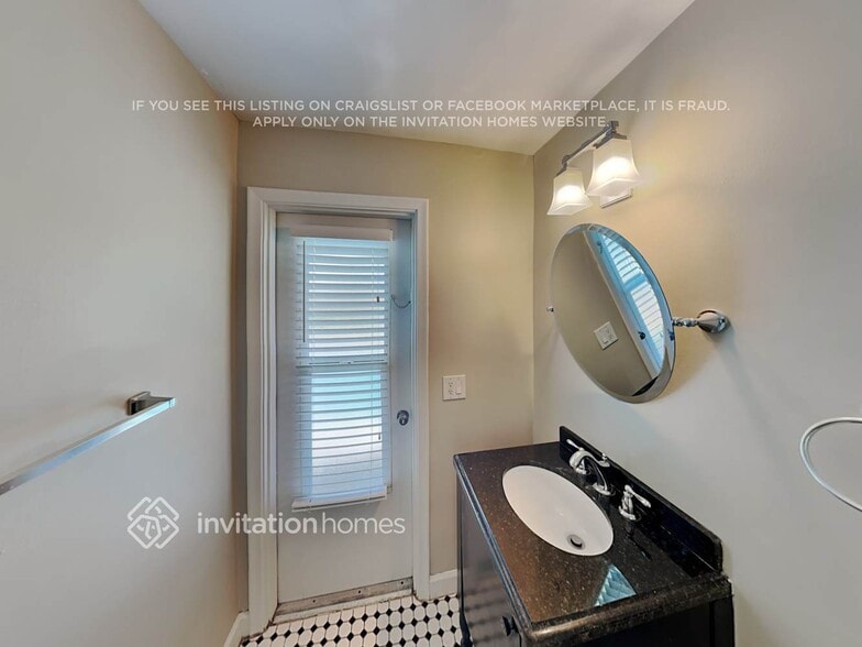Building Photo - 2181 Imperial Point Dr