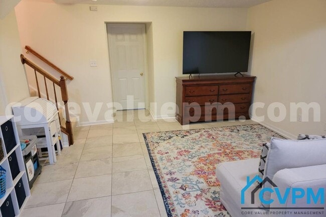 Building Photo - 8511 Pine Meadows Dr