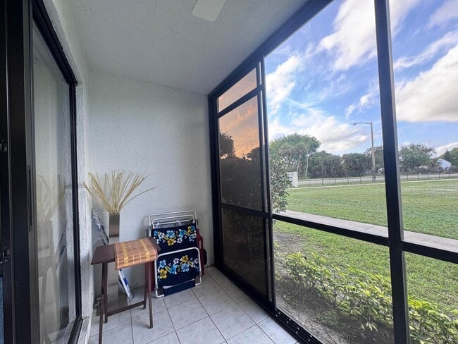 Building Photo - 3676 Alder Dr