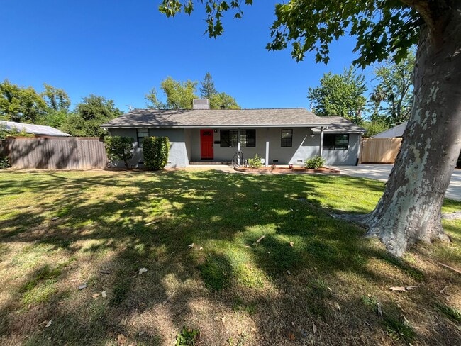 Building Photo - Spacious 3 bed 1bath home available in Ard...