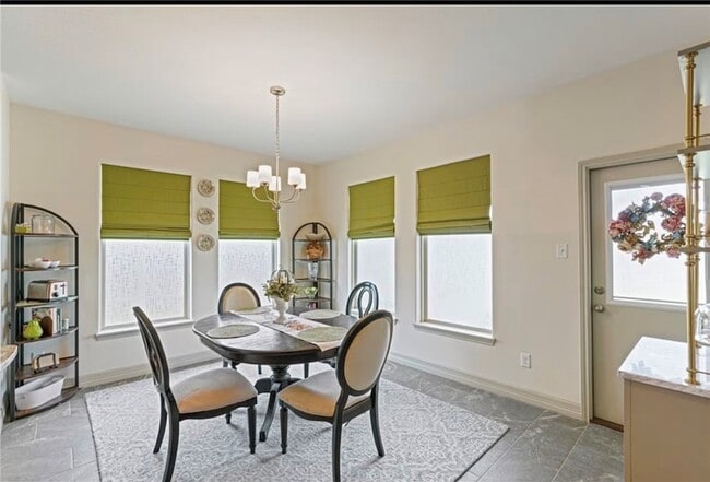 Building Photo - 3137 Piranha Dr