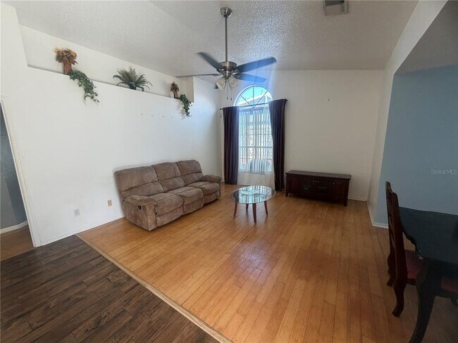 Building Photo - 3141 Arrow Dr