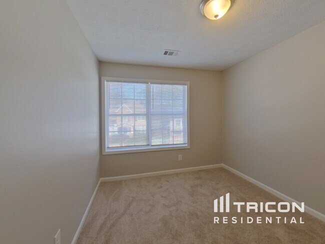 Building Photo - 5889 Old Wellborn Trce
