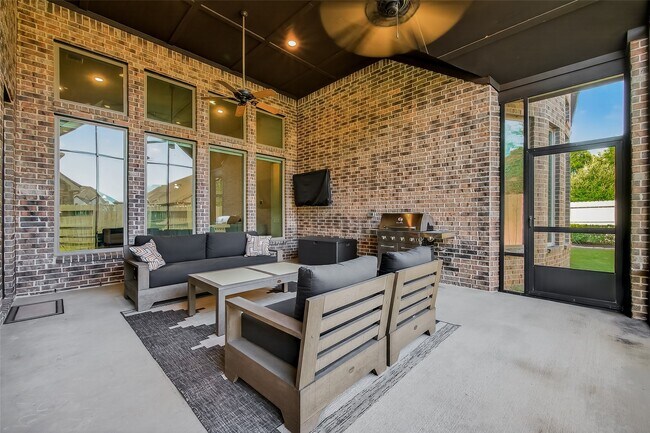 Building Photo - 2314 Cotton Creek Ln