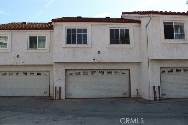 Building Photo - 260 E Beverly Blvd