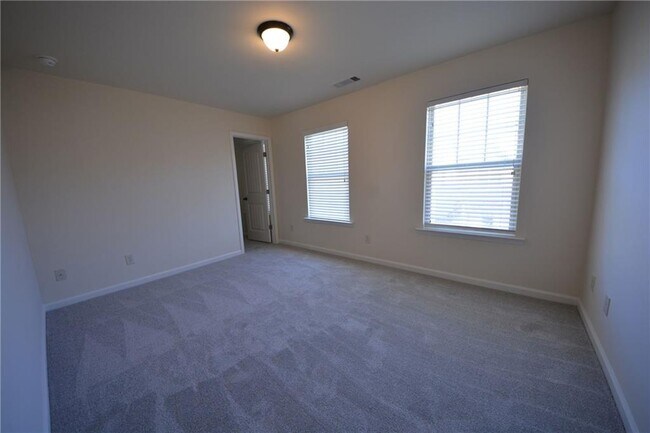 Building Photo - 2119 Baywood Tree Ln SW